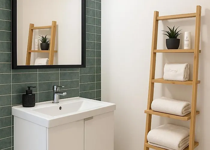 Emerald Escape - Calea Victoriei Bukarest