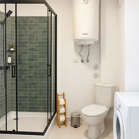 Апартаменти Emerald Escape - Calea Victoriei Бухарест